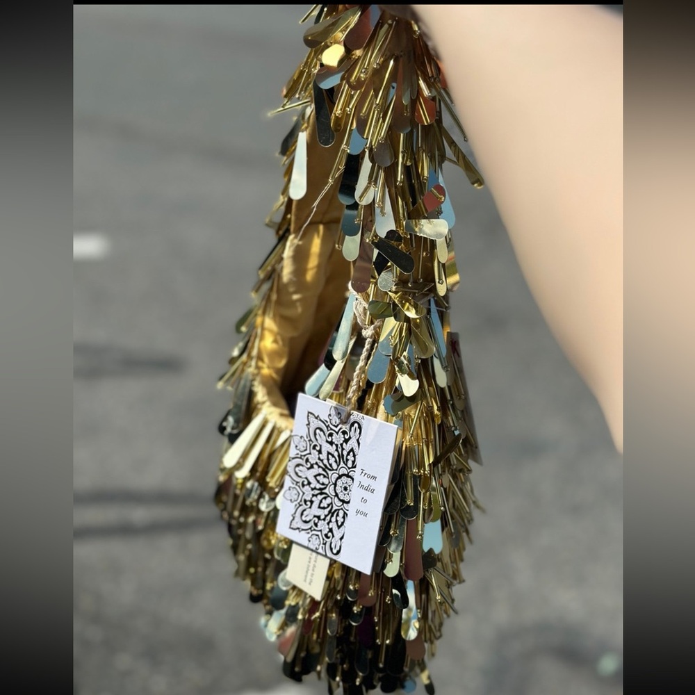 TJ Maxx Marshall's viral gold hand beaded sequin shoulder bag bead bag - Picture 5 of 6